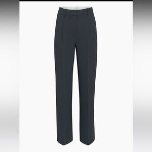 Aritzia Effortless pant - size 2, colour:  Admiral (navy blue)